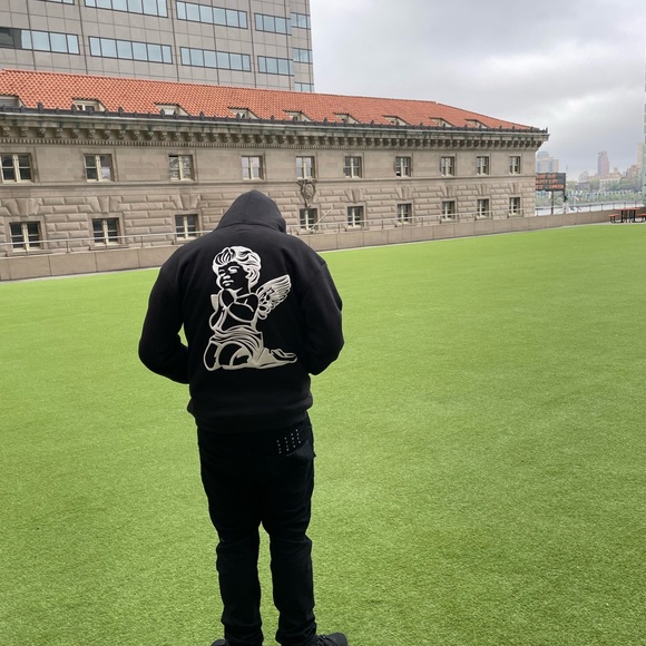 BLACK ANGEL HOODIE - Picture 5 of 5